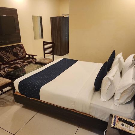 Hotel Grand City Lite Near Delhi Airport New Delhi Luaran gambar