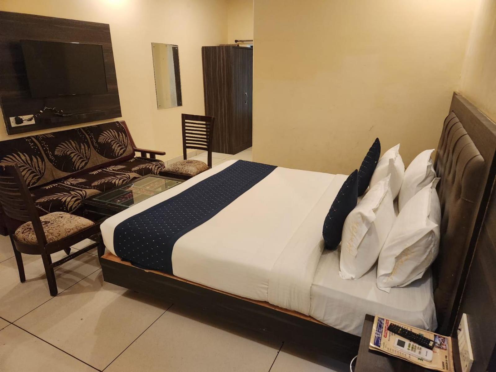 Hotel Grand City Lite Near Delhi Airport New Delhi Luaran gambar